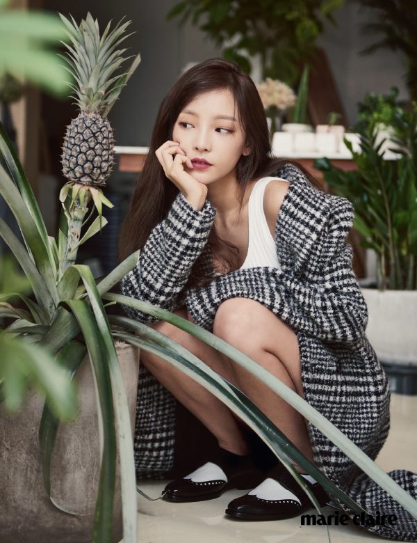 荷拉 @ Marie Claire