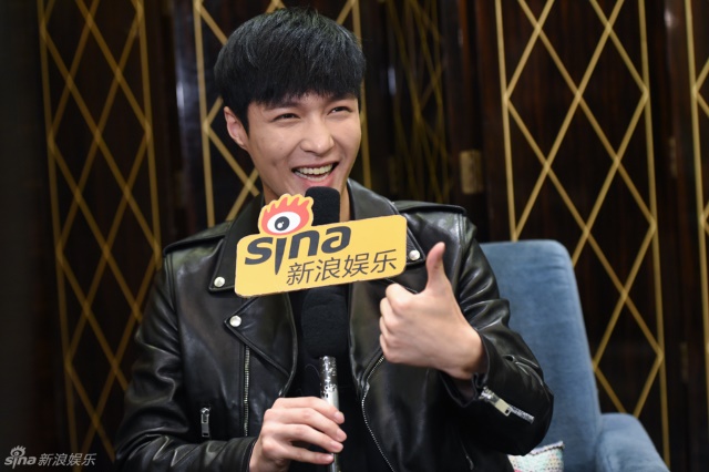 LAY (新浪娛樂) LAY (新浪娛樂)
