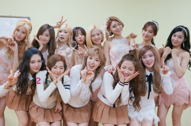 Red Velvet、少女時代 Red Velvet、少女時代