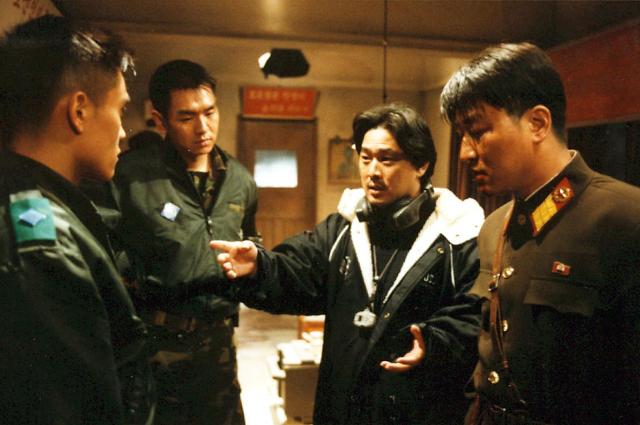 《JSA 安全地帶》拍攝花絮照 《JSA 安全地帶》拍攝花絮照
