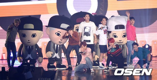 EXO 韓國巨蛋演唱會