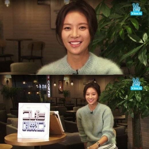 黃正音 (黃靜茵) @ V App 黃正音 (黃靜茵) @ V App