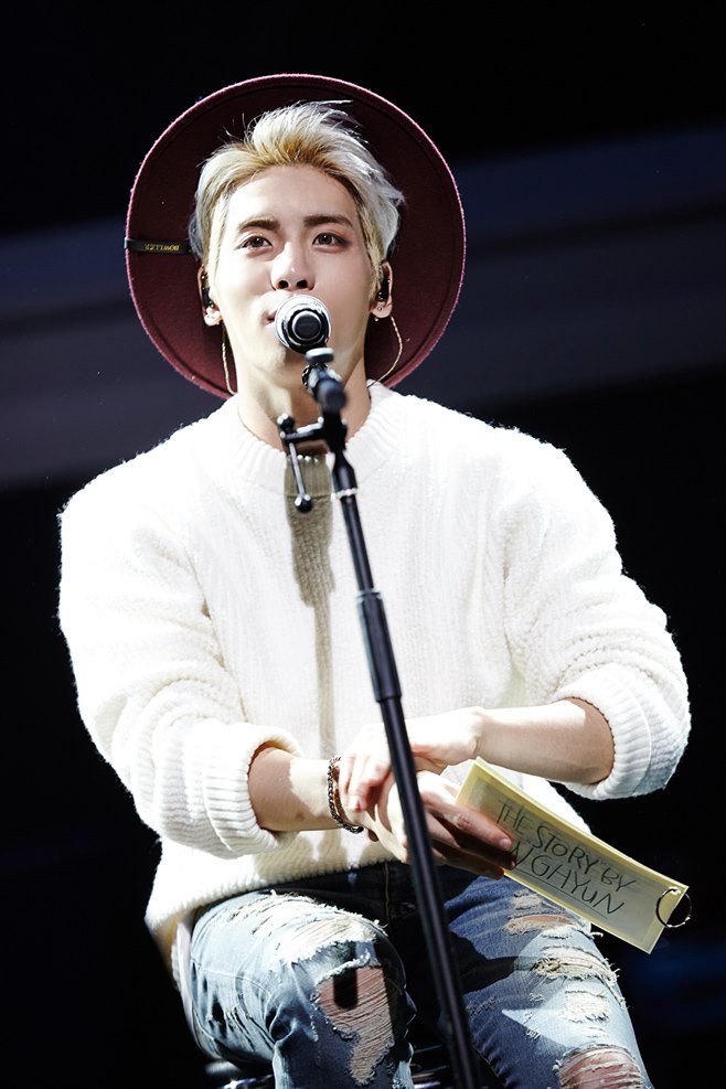 鐘鉉《THE STORY by JONGHYUN》 鐘鉉《THE STORY by JONGHYUN》