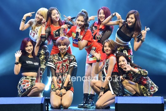 TWICE 