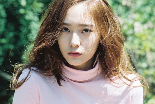 Krystal《4 Walls》概念照