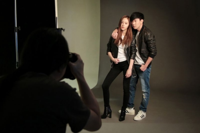 Krystal、林俊傑 @ GAP Krystal、林俊傑 @ GAP