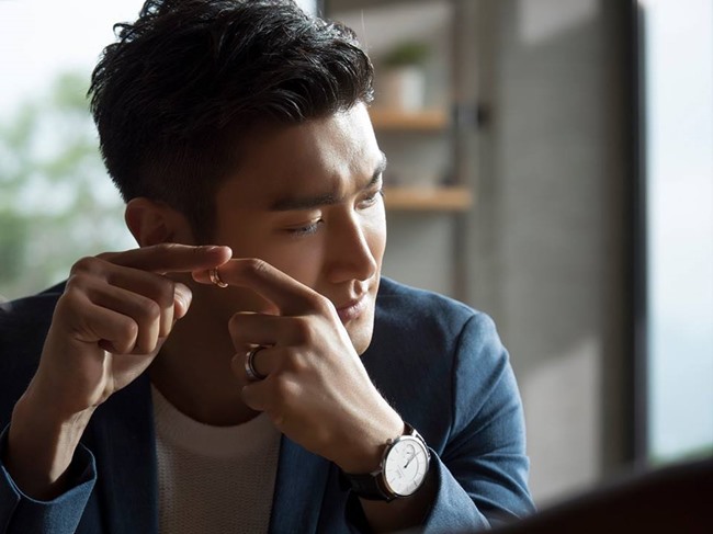 始源 @ Piaget