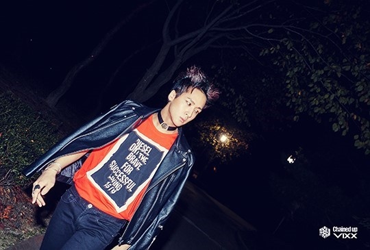 Ravi《Chained up》概念照 Ravi《Chained up》概念照