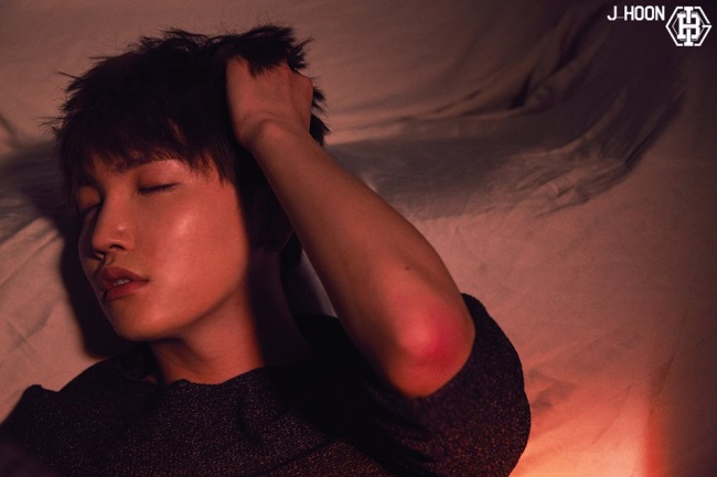 J-Hoon《TAOLA》概念照 J-Hoon《TAOLA》概念照
