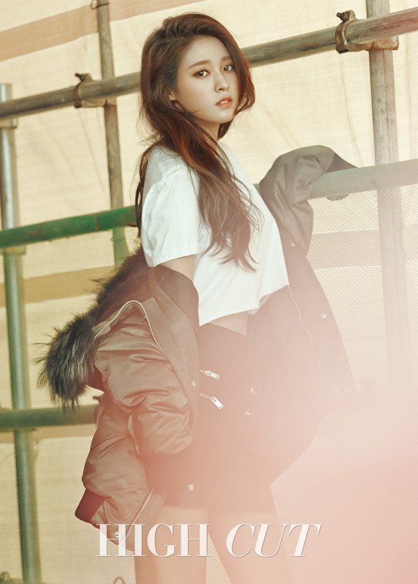 AOA 雪炫@《HIGH CUT》