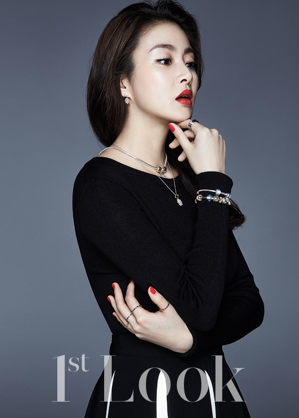 姜素拉 1st Look 畫報 姜素拉 1st Look 畫報
