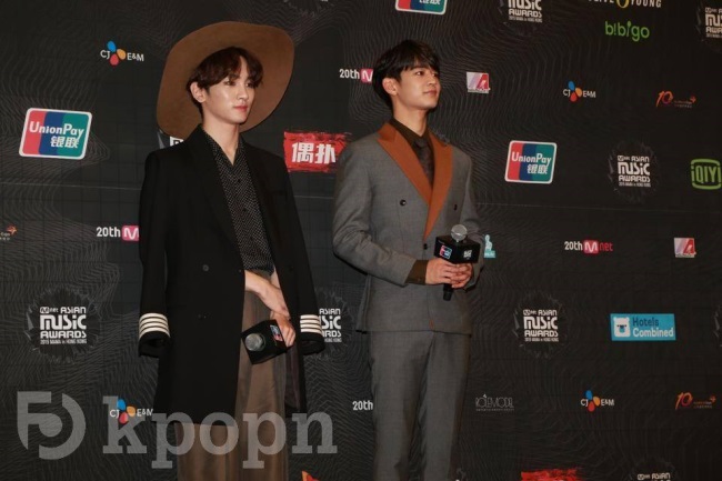Key、珉豪 2015 MAMA 記者會