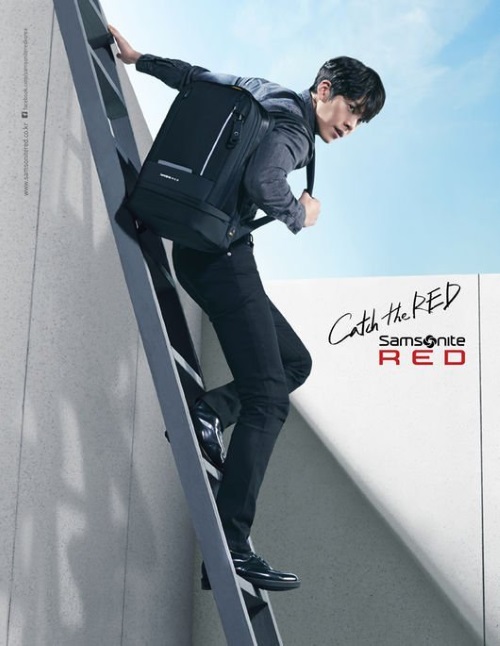 金宇彬 x Samsonite RED 