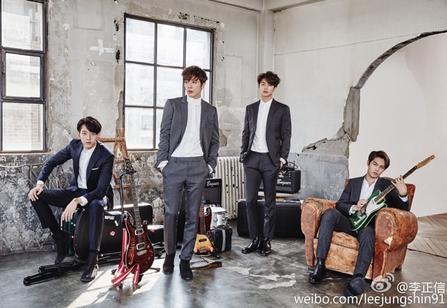 正信 @ CNBLUE 六周年 / 微博