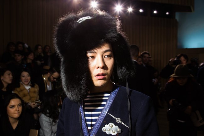 G-Dragon 參加 CHANEL 時尚秀 G-Dragon 參加 CHANEL 時尚秀