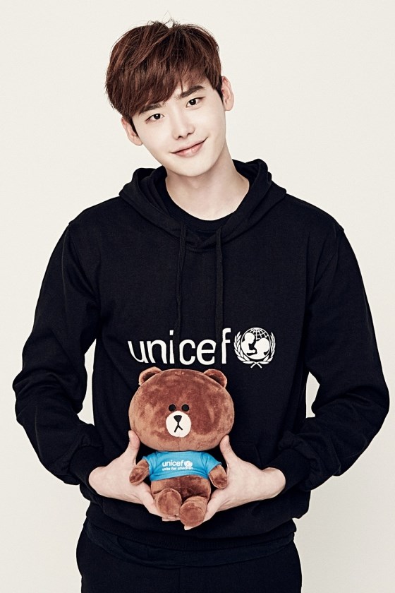 李鍾碩 UNICEF 宣傳海報 李鍾碩 UNICEF 宣傳海報