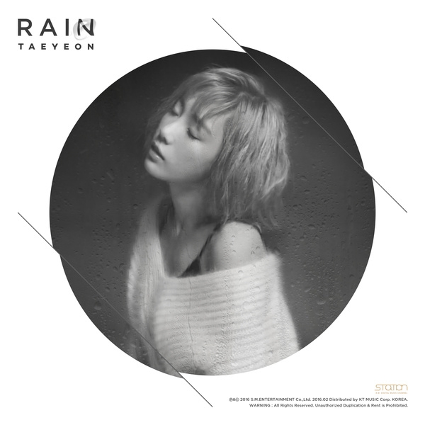 太妍《Rain》封面