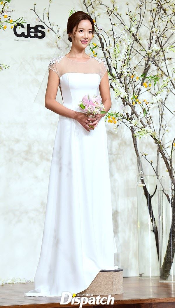 黃正音 結婚