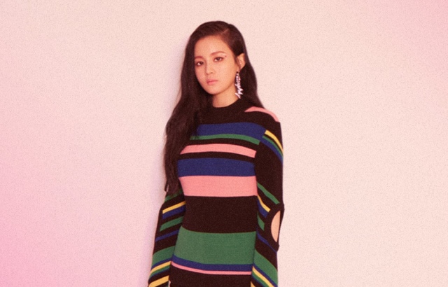 LEE HI