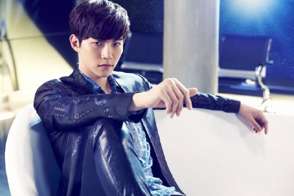 俊昊《GALAXY OF 2PM》概念照