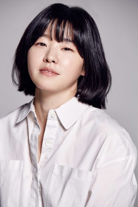 李敏芝 