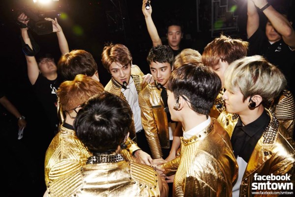 EXO 演唱會前