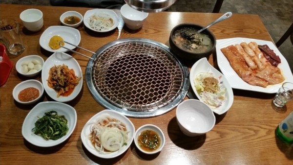 羊哲北 (양철북) 實照 (來源：소낙비 naver blog)