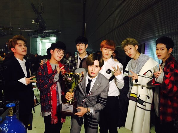 Block. B《Show Champion》一位