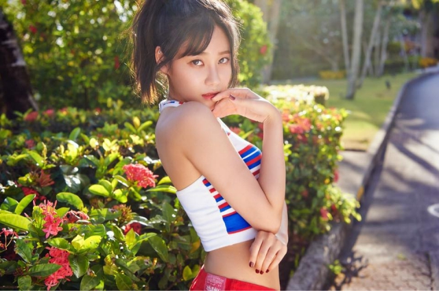 酉奈《Good Luck》概念照