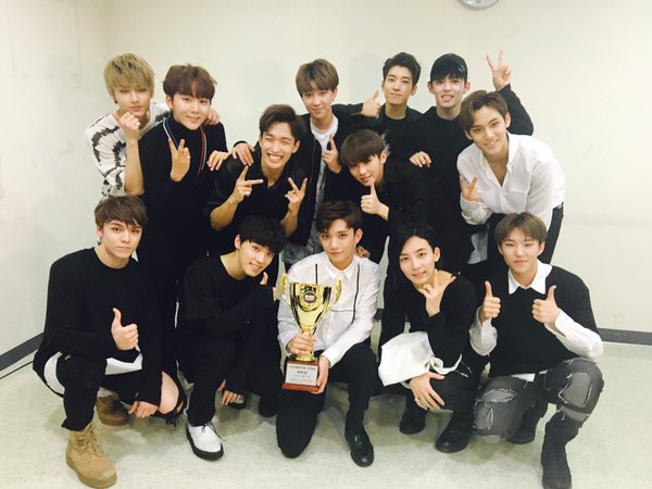 SEVENTEEN《Show Champion》一位