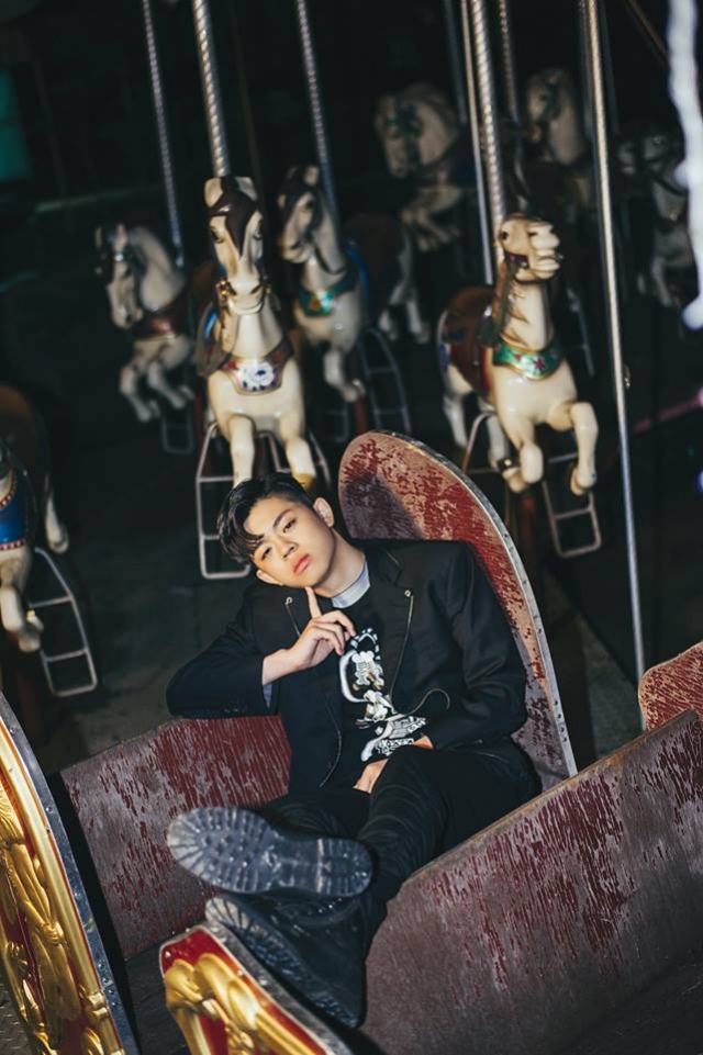 MC GREE《十九》概念照