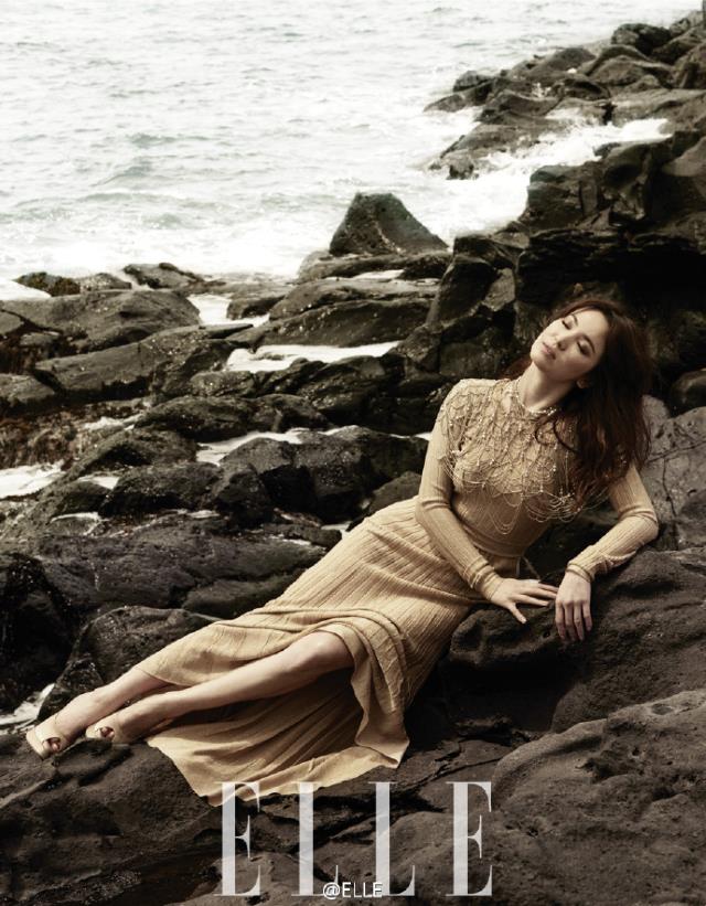 宋慧喬中國版《ELLE》六月號畫報