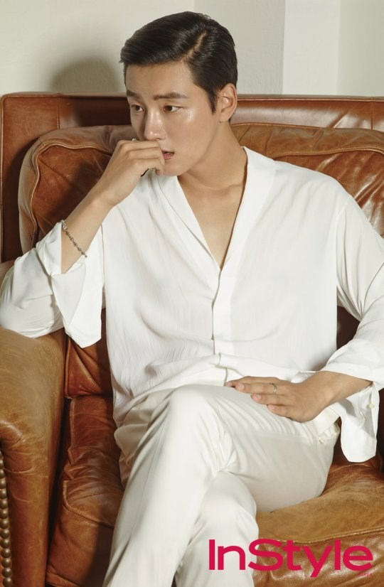 尹施允 InStyle 畫報