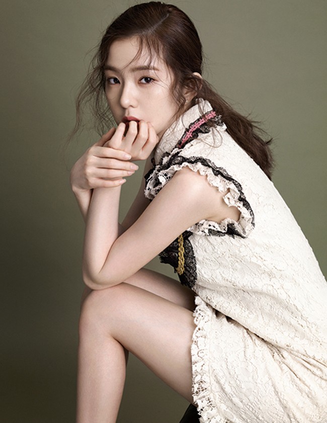 IRENE@義版《L&rdquo;OFFICIEL》(來源：SMTOWN@Vyrl)