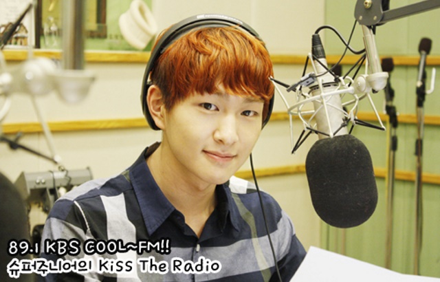 SHINee 溫流代班主持《KTR》