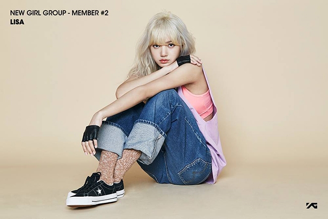 YG 新女團成員:LISA(來源:YG Entertainment@Facebook)