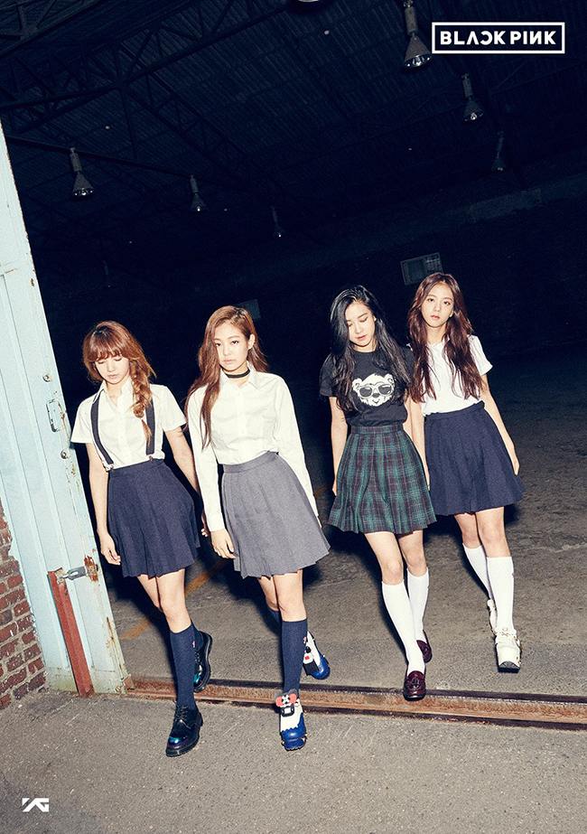 BLACKPINK 團體概念照(來源：YG-Family@Facebook)