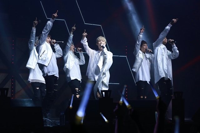 MONSTA X 首場演唱會