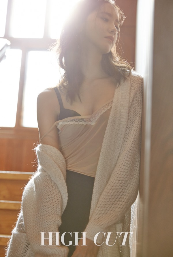 潤娥《HIGH CUT》