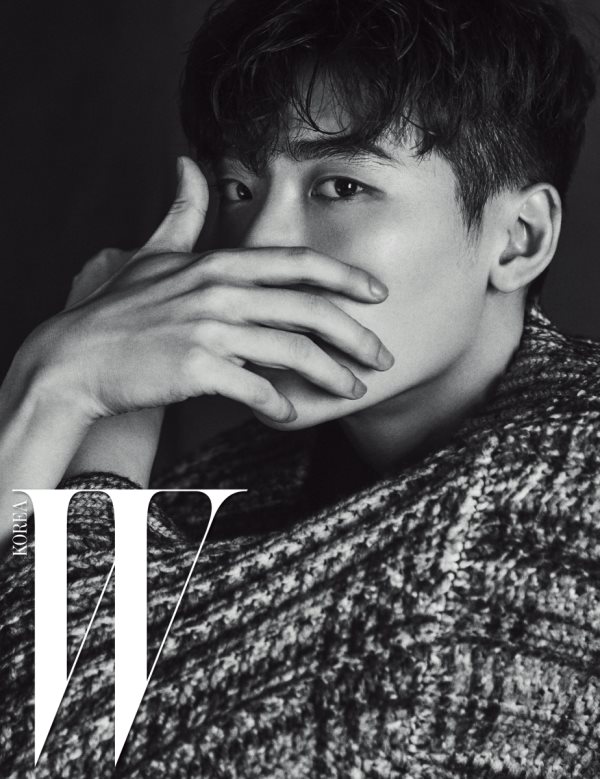 李鍾碩 W Korea 畫報
