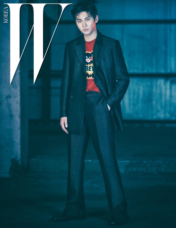 承炫《W Korea》畫報