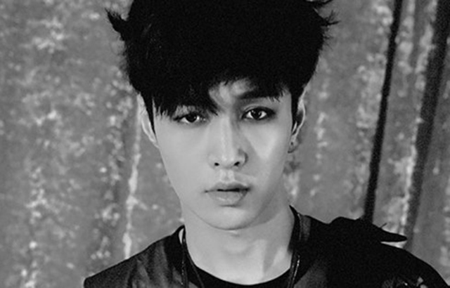 (縮圖)LAY-EXO《LOTTO》概念照(來源：EXO 官方網站)
