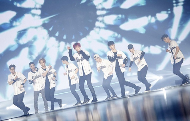 EXO《EXO PLANET #3》演唱會(來源：ajunews)