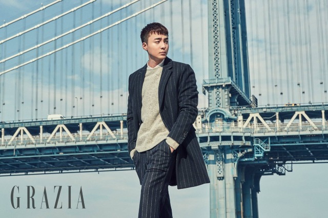 Roy Kim 《GRAZIA》(2016.10) (來源:《GRAZIA》)