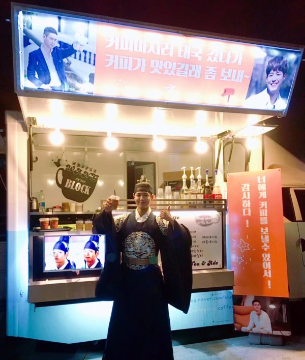 高庚杓咖啡車 朴寶劍認證照