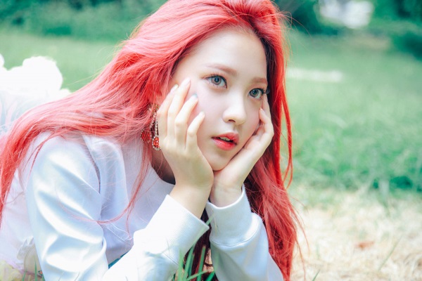YERI《Russian Roulette》概念照