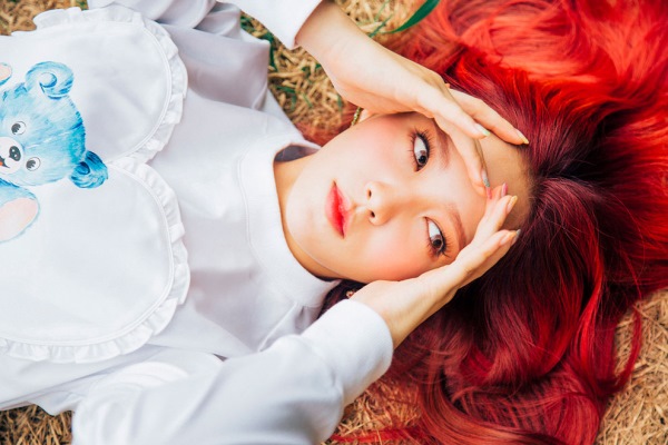 YERI《Russian Roulette》概念照