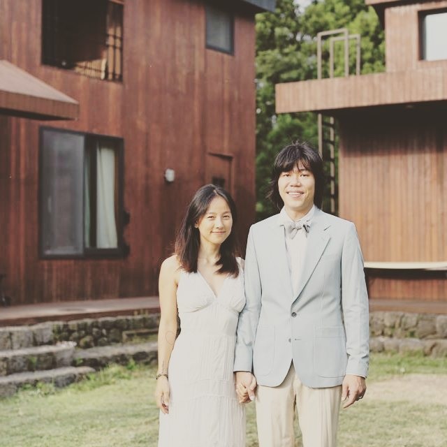 李孝利、李尚順結婚三周年紀念照(來源：jin_and_min@Instagram)