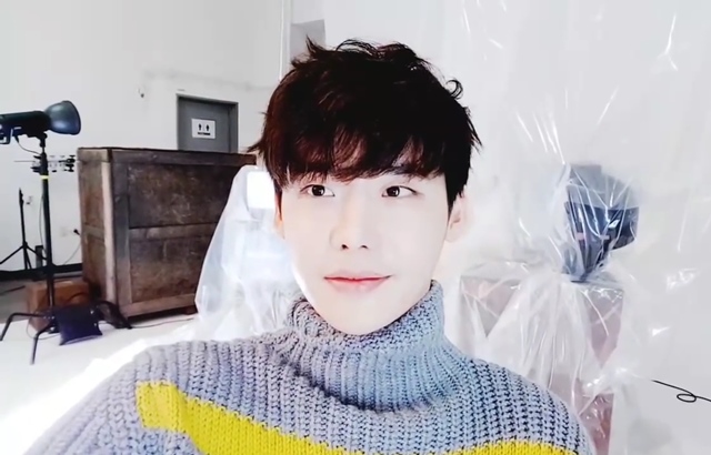 李鍾碩 V App 直播