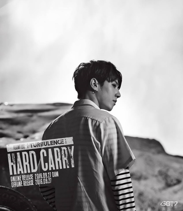 有謙《FLIGHT LOG : TURBULENCE》概念照